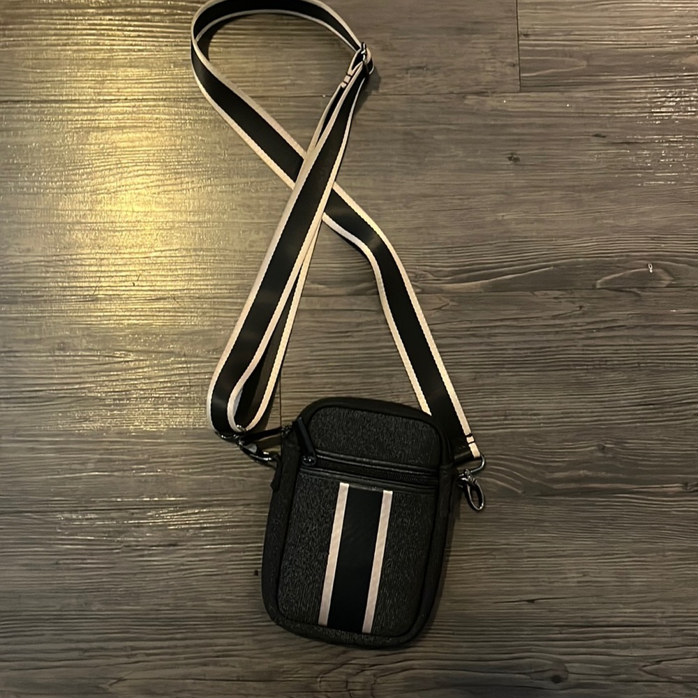 Haute Shore 2 Pocket Purse.